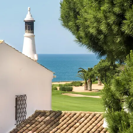 Villa Mng Elliott37 *